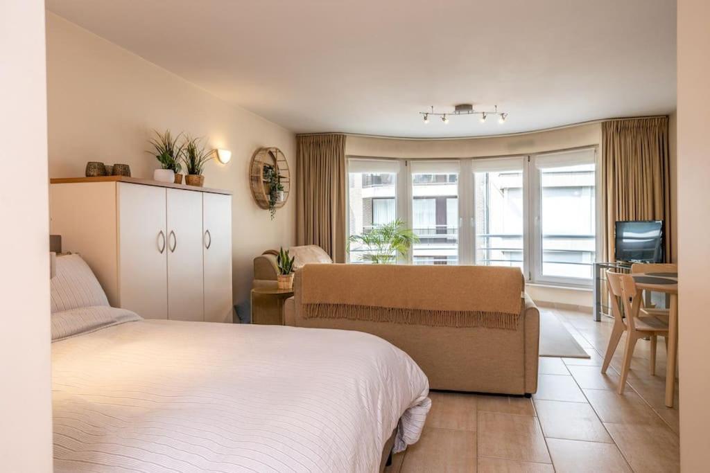 Top Studio Knokke Bij Zeedijk! מראה חיצוני תמונה