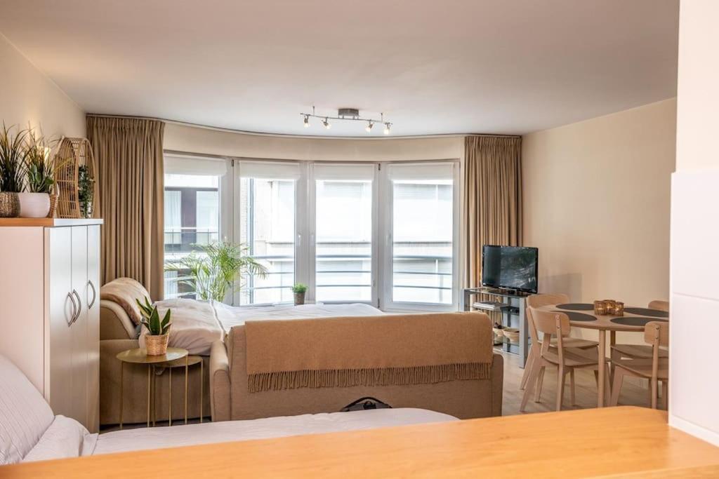 Top Studio Knokke Bij Zeedijk! מראה חיצוני תמונה